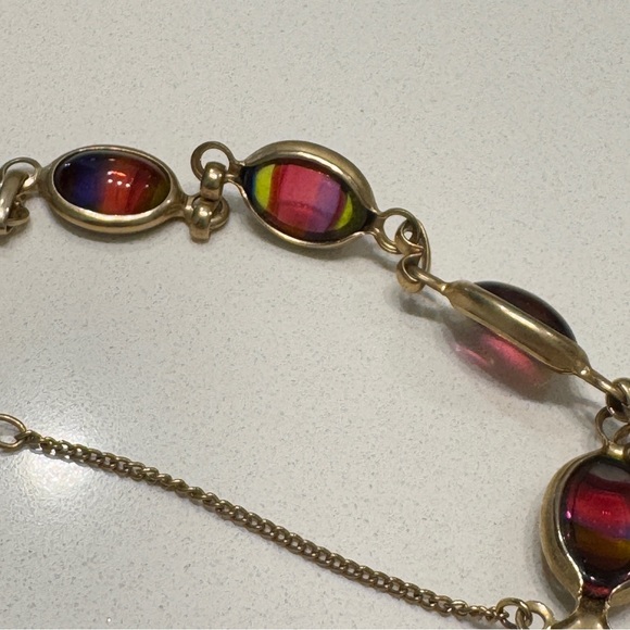 Vintage Sarah Coventry Harmony Rainbow Bracelet Safety Chain Cabochon Stones - Picture 7 of 7